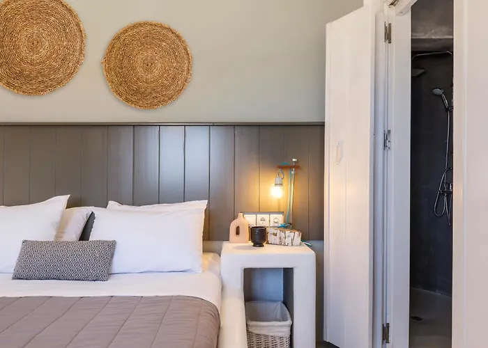 Mykonos Residence Villas & Suites Merchia Beach Villa *